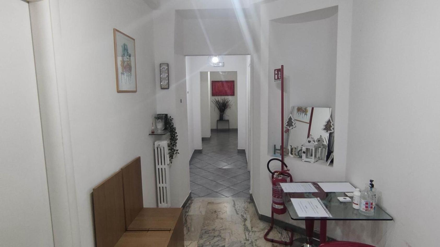 Holiday Max Rome Extérieur photo